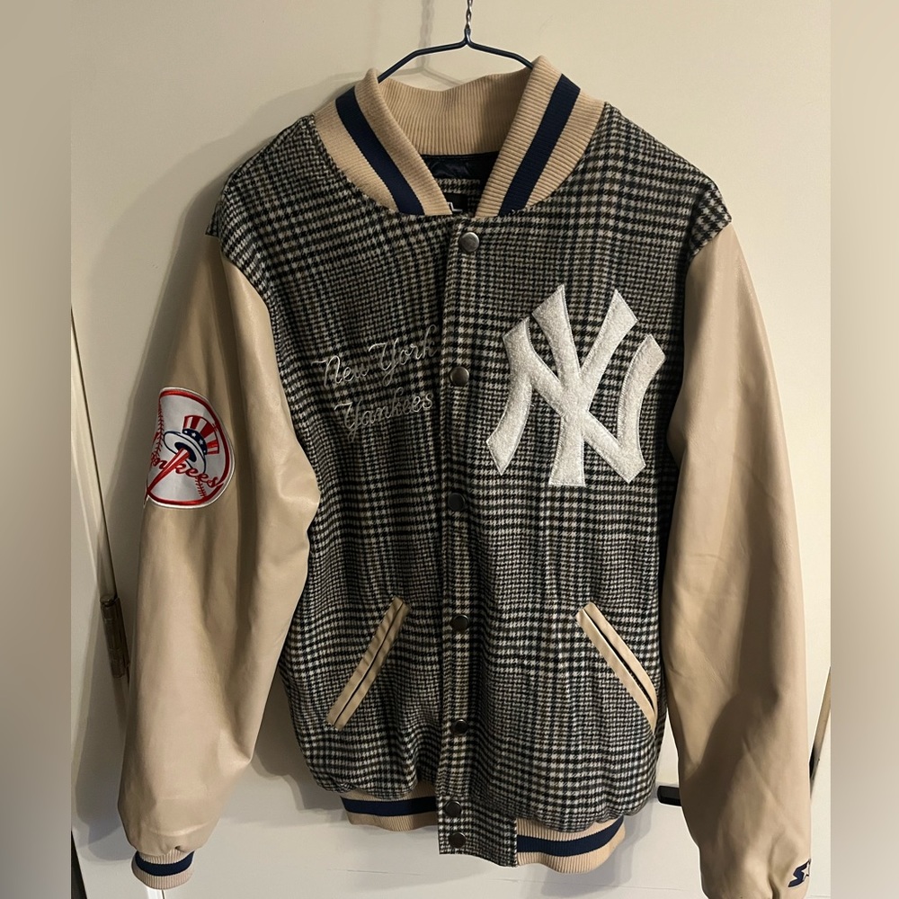 New York Yankees Starter Black Label Jacket. One of a kind